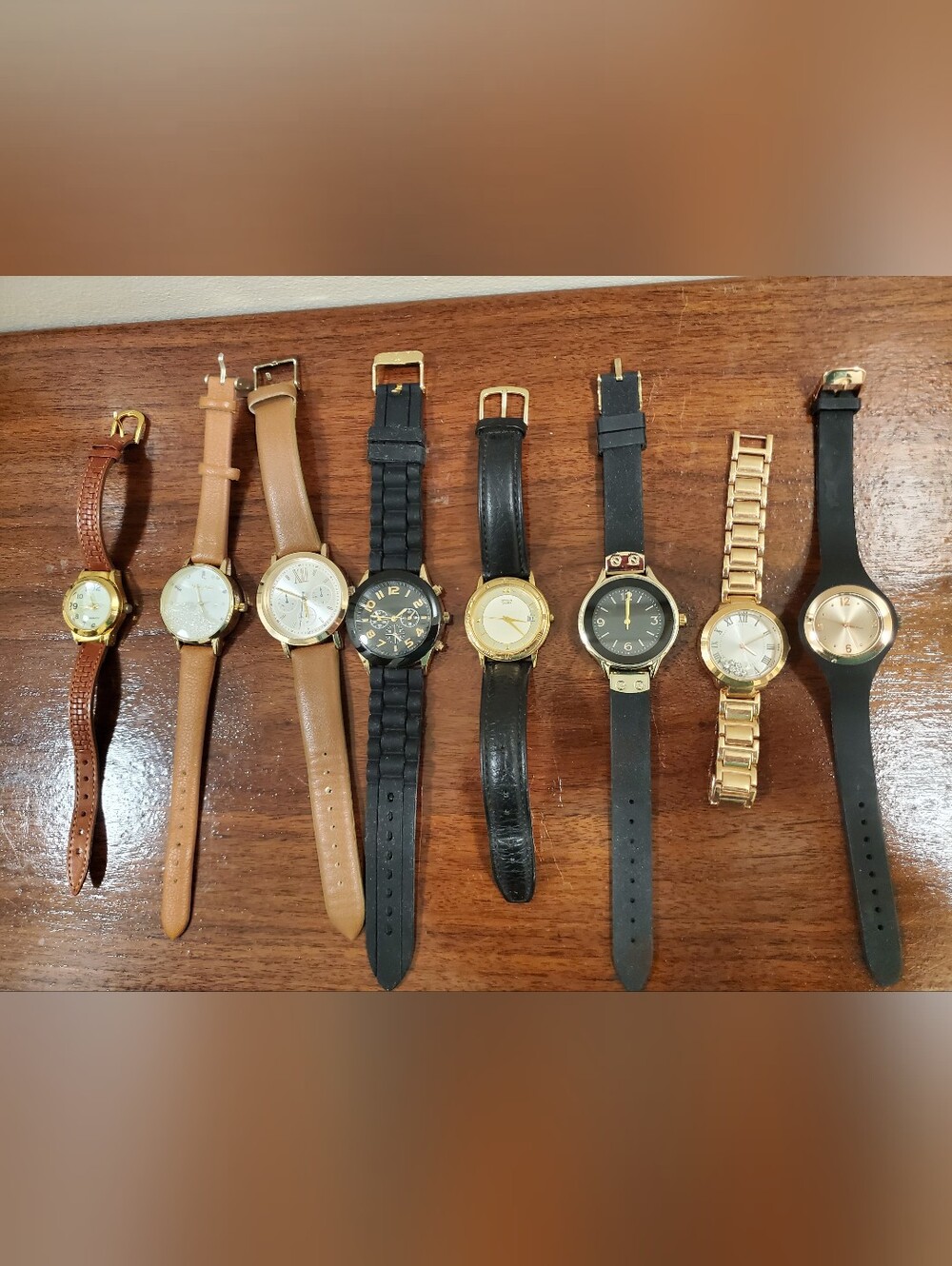 8 Watch Lot